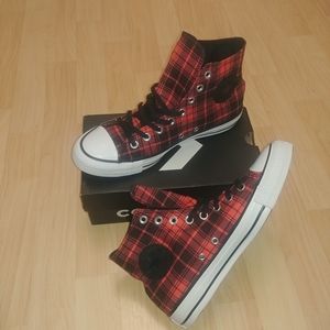 Converse All Stars women's 9 men's 7 plaid